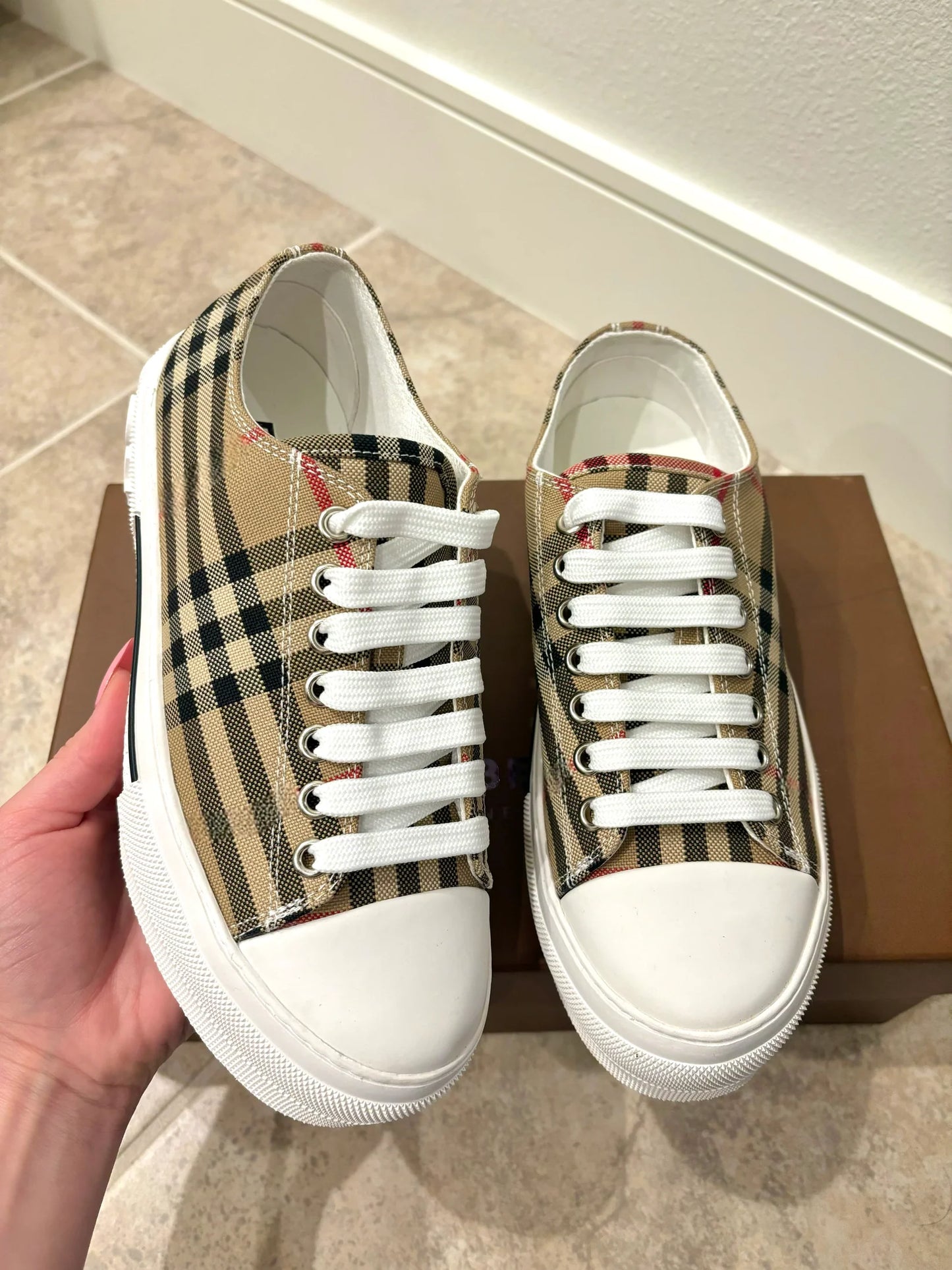 BROWN LOW-1000